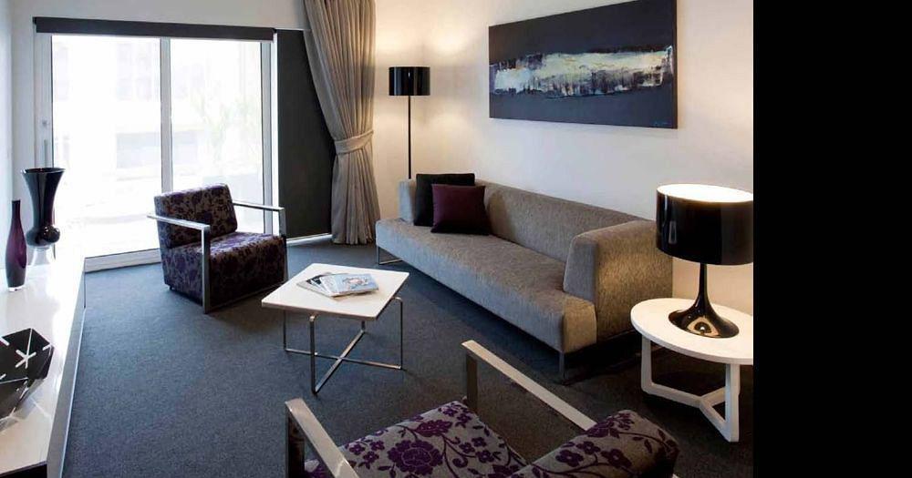 Tyrian Serviced Apartments Fitzroy Мельбурн Экстерьер фото