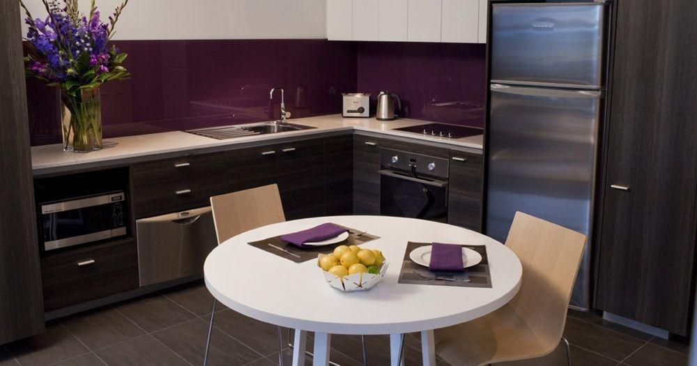 Tyrian Serviced Apartments Fitzroy Мельбурн Экстерьер фото