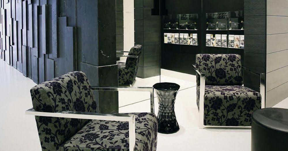 Tyrian Serviced Apartments Fitzroy Мельбурн Экстерьер фото